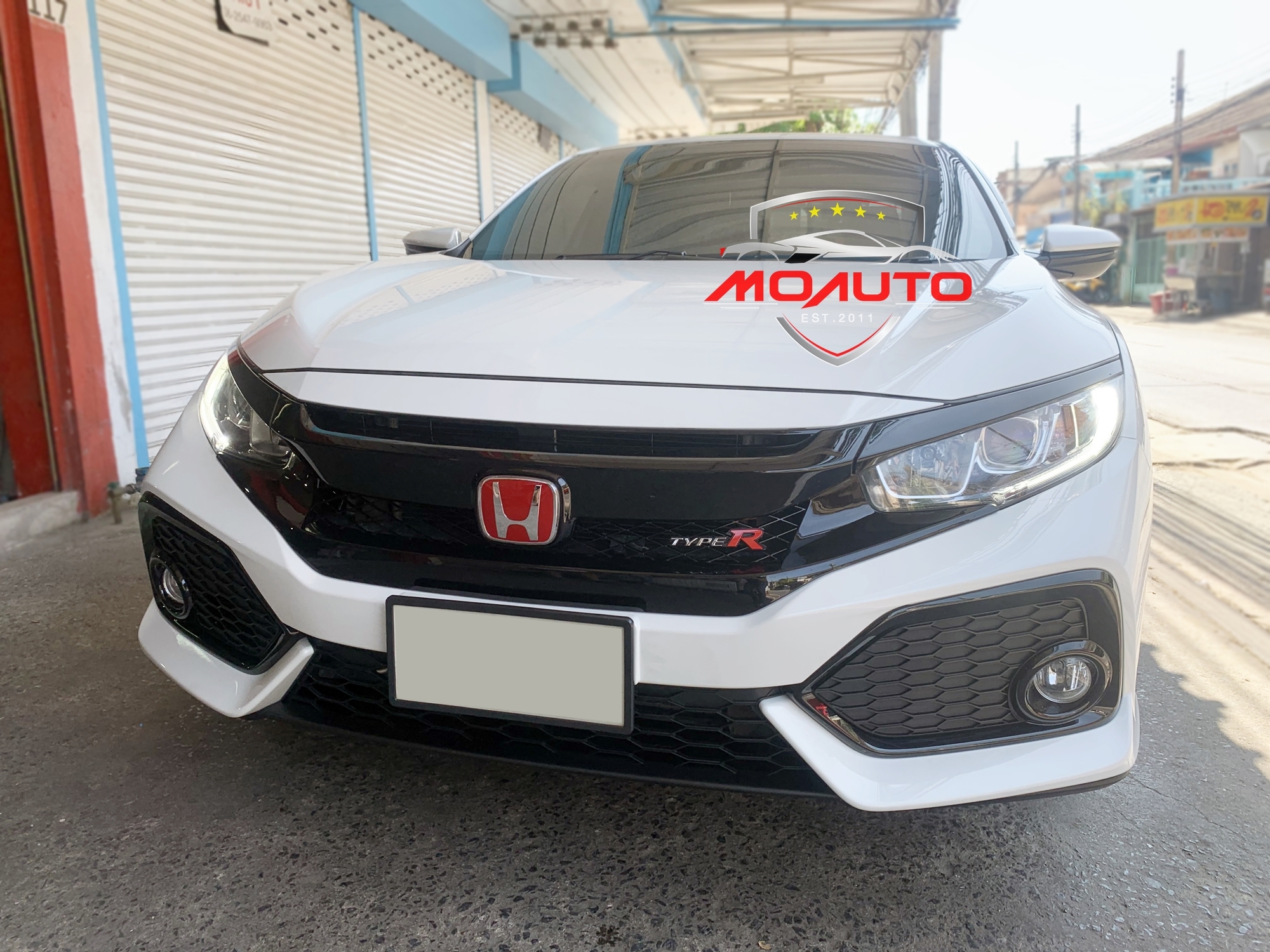 ชุดแต่งกันชนหน้าสำหรับ CIVIC FC ทรง FK HATCHBACK