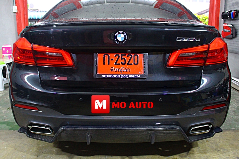 สปอยเลอร์ฝากระโปรงท้าย BMW G30 Carbon ทรง M5