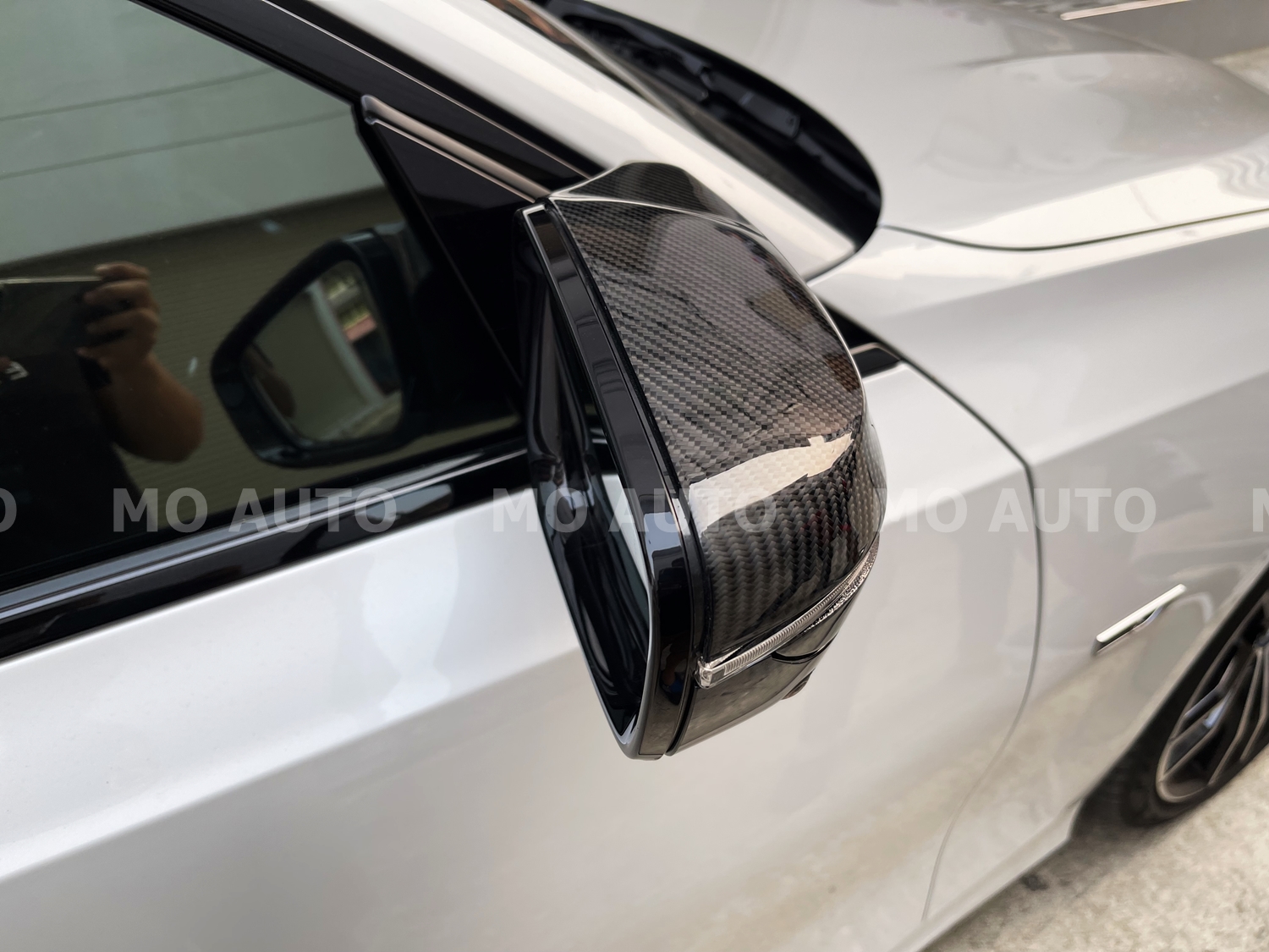 ฝากระจกมองข้างคาร์บอนแท้ ทรง M3 BMW G20