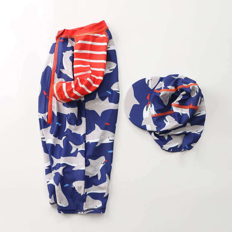 ชุดว่ายน้ำ พร้อมหมวก ลายฉลาม ไซส์ S