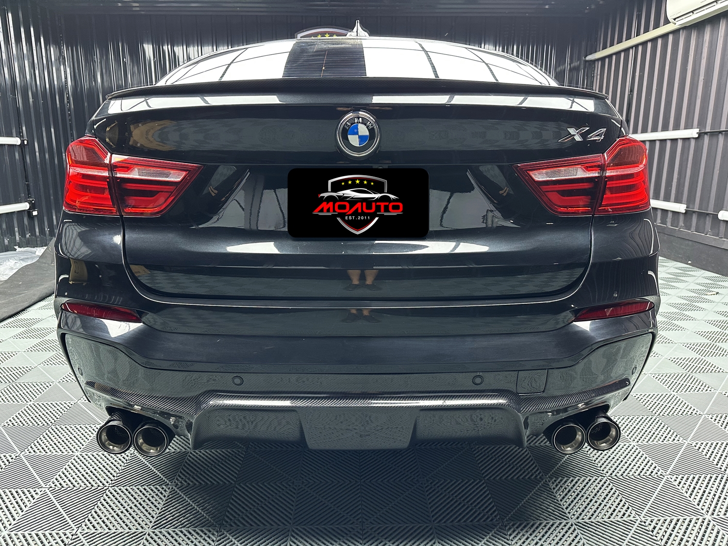 สปอยเลอร์ฝากระโปรงท้าย Carbon BMW X4 F26 ทรง MP