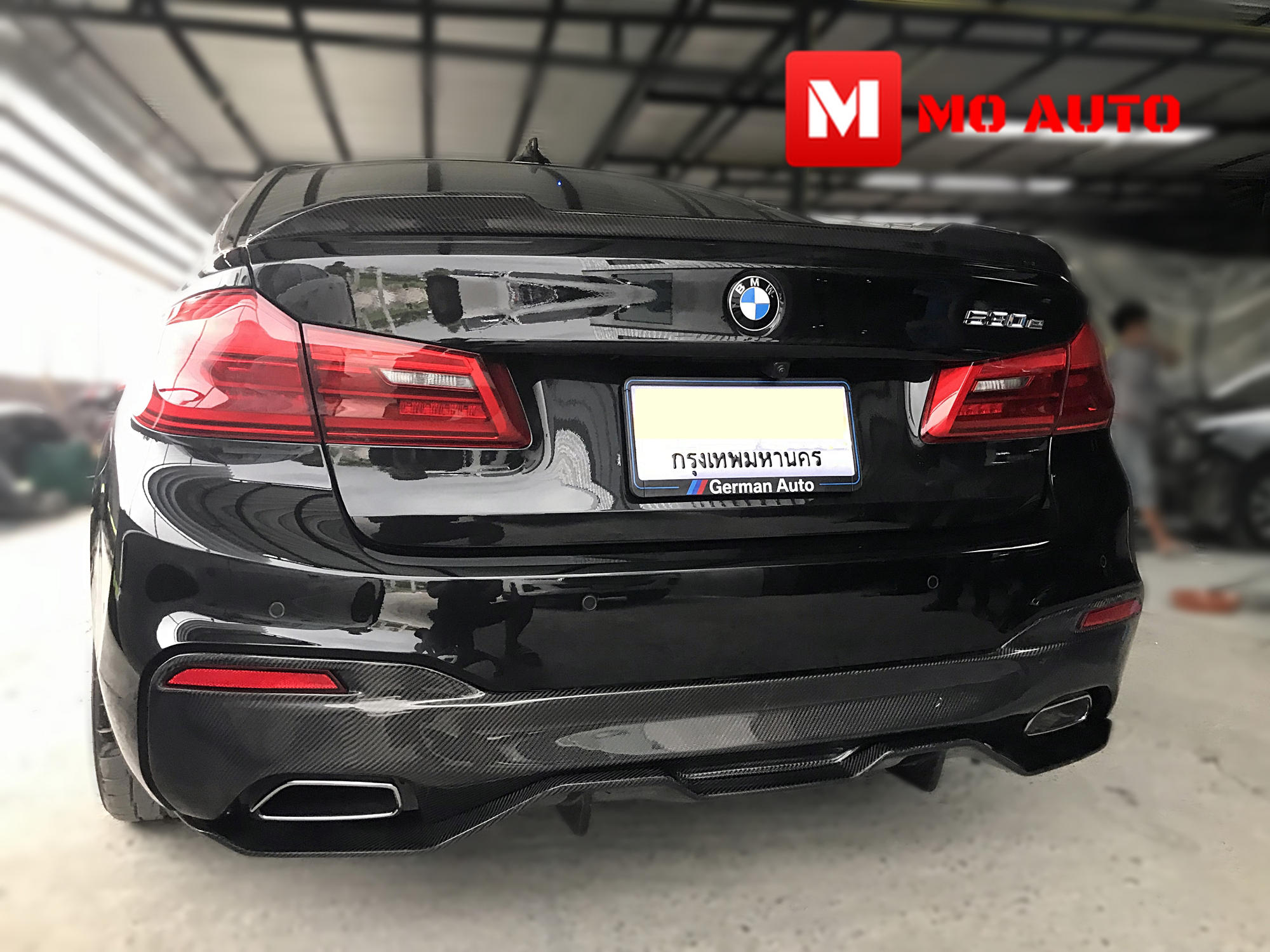 สปอยเลอร์ฝากระโปรงท้ายคาร์บอนแท้ ทรง CS สำหรับ BMW G30