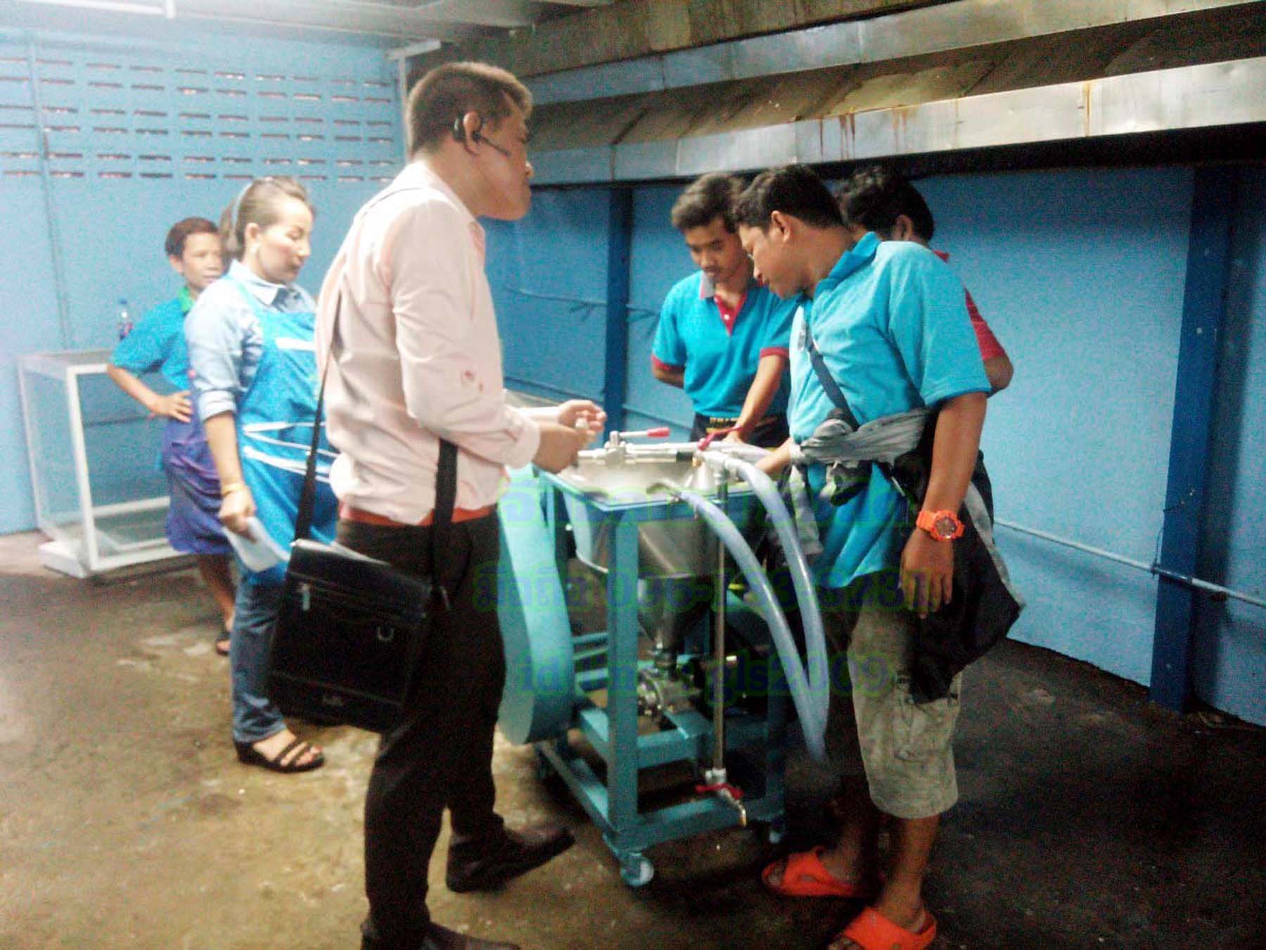 เครื่องโรยเส้นขนมจีน