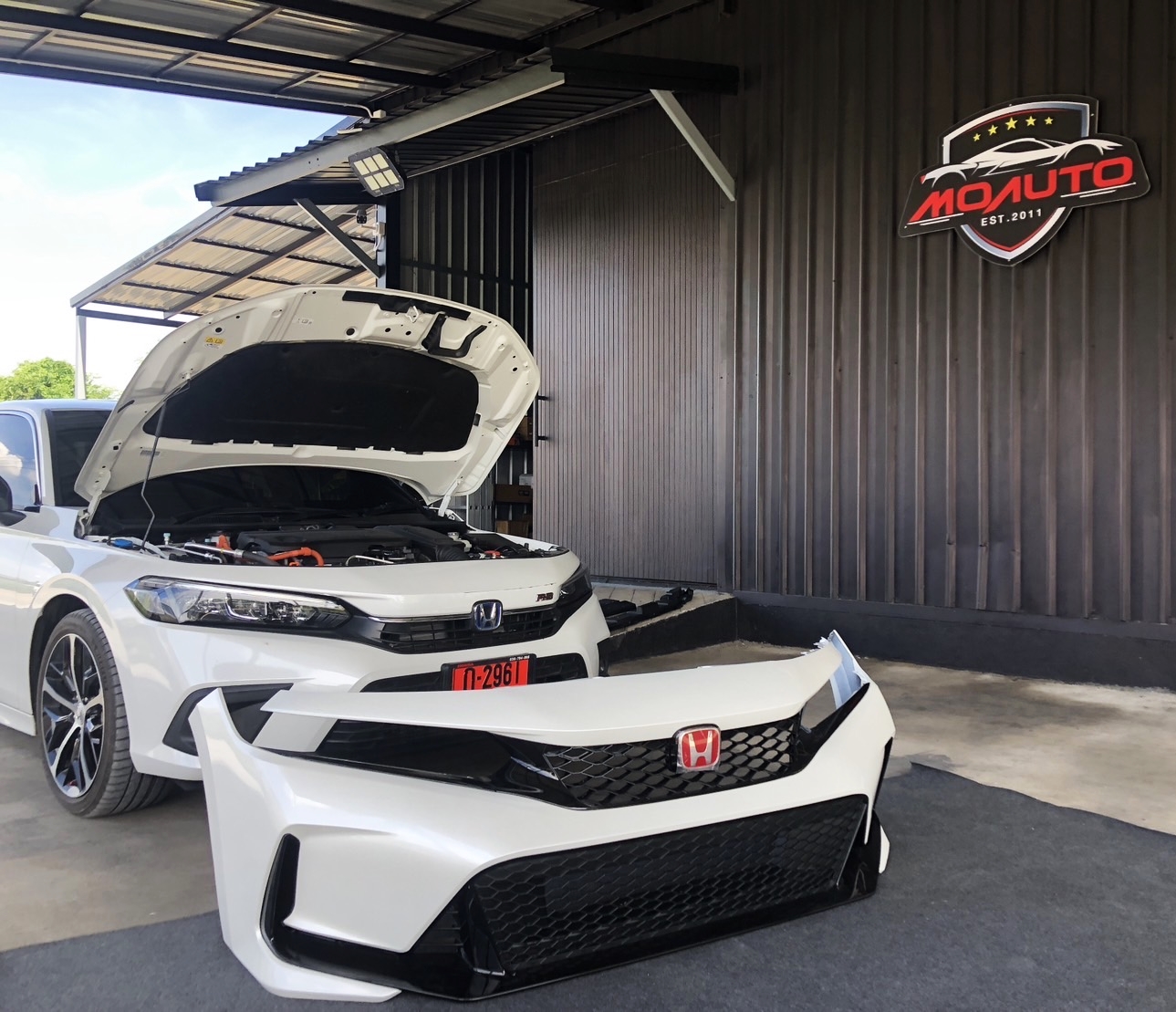 ชุดแต่งกันชนหน้า ทรง TYPE-R สำหรับ CIVIC FE