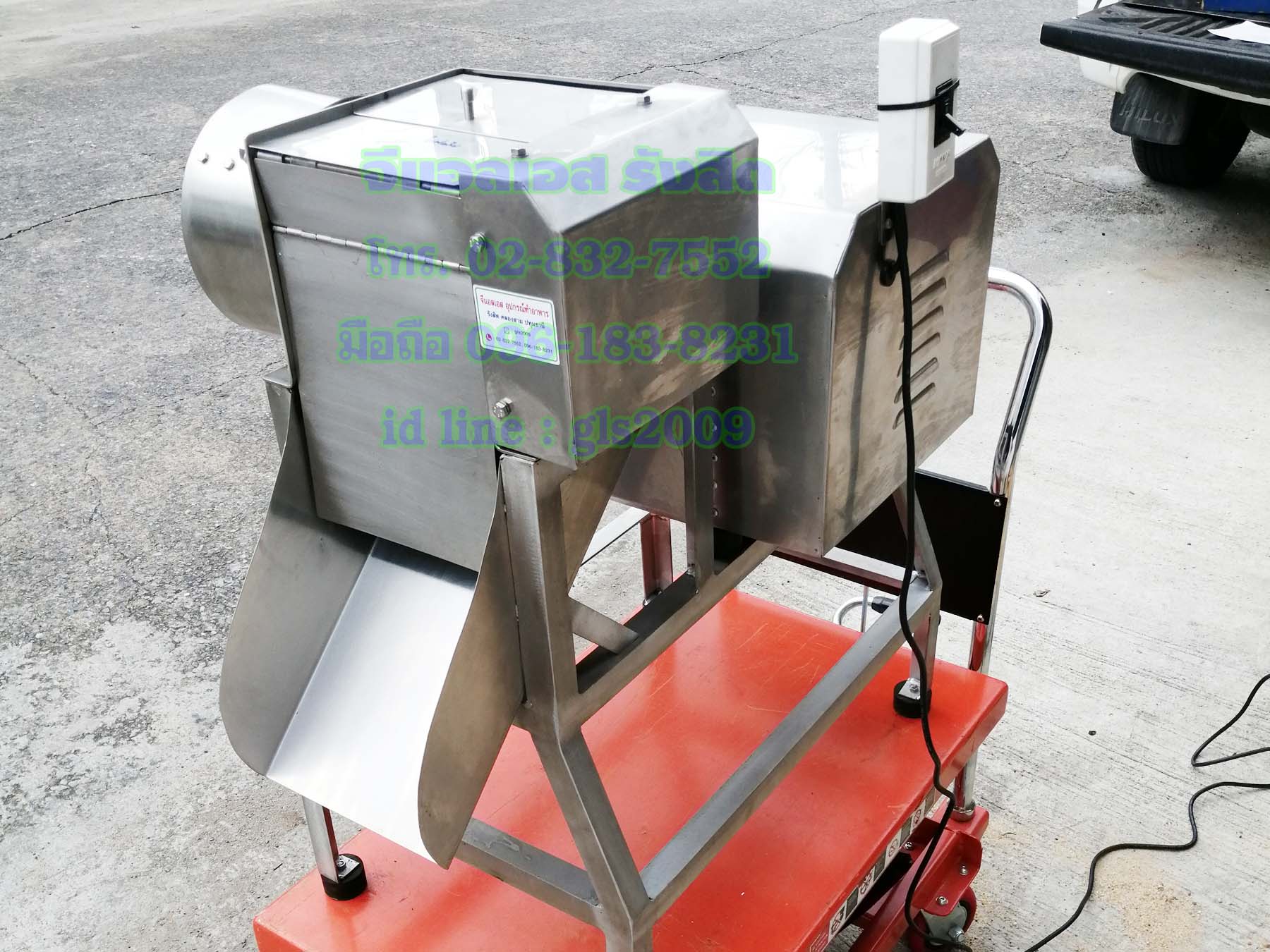 เครื่องขูดมะพร้าวสแตนเลสขาตั๊กแตน