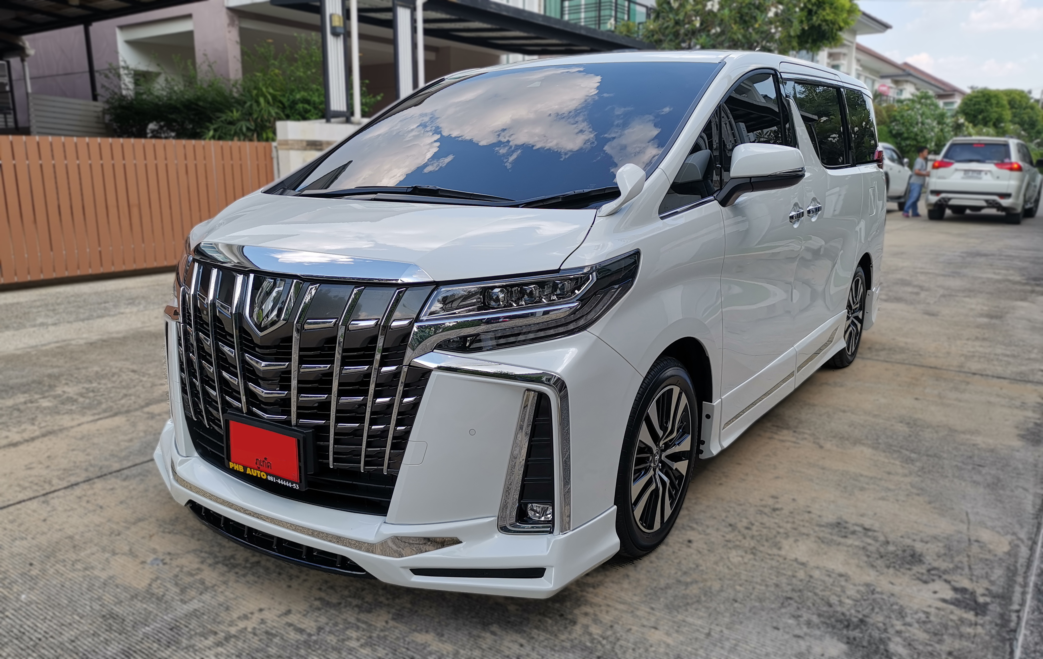 ชุดแต่งรอบคัน ZERCON-X ALPHARD 30 MC