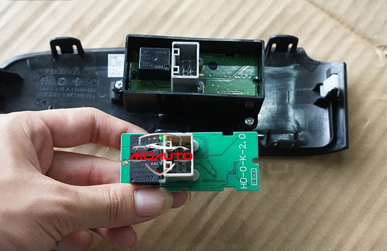 ชุด เปิด-ปิด กระจกข้างประตูบานหลัง AUTO ACCORD G10