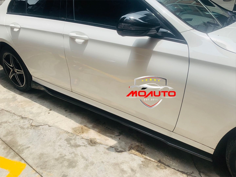 ลิ้นข้างเพียวคาร์บอน M STYLE สำหรับ W205 4 ประตู