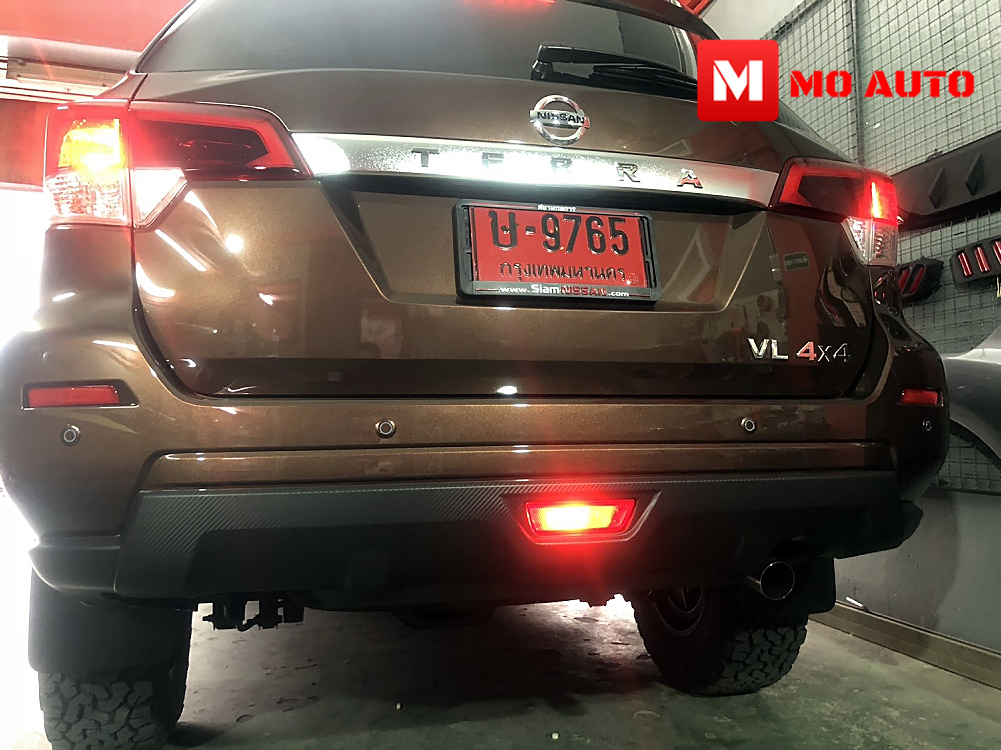 ไฟเบรคกันชนท้าย Terra OEM