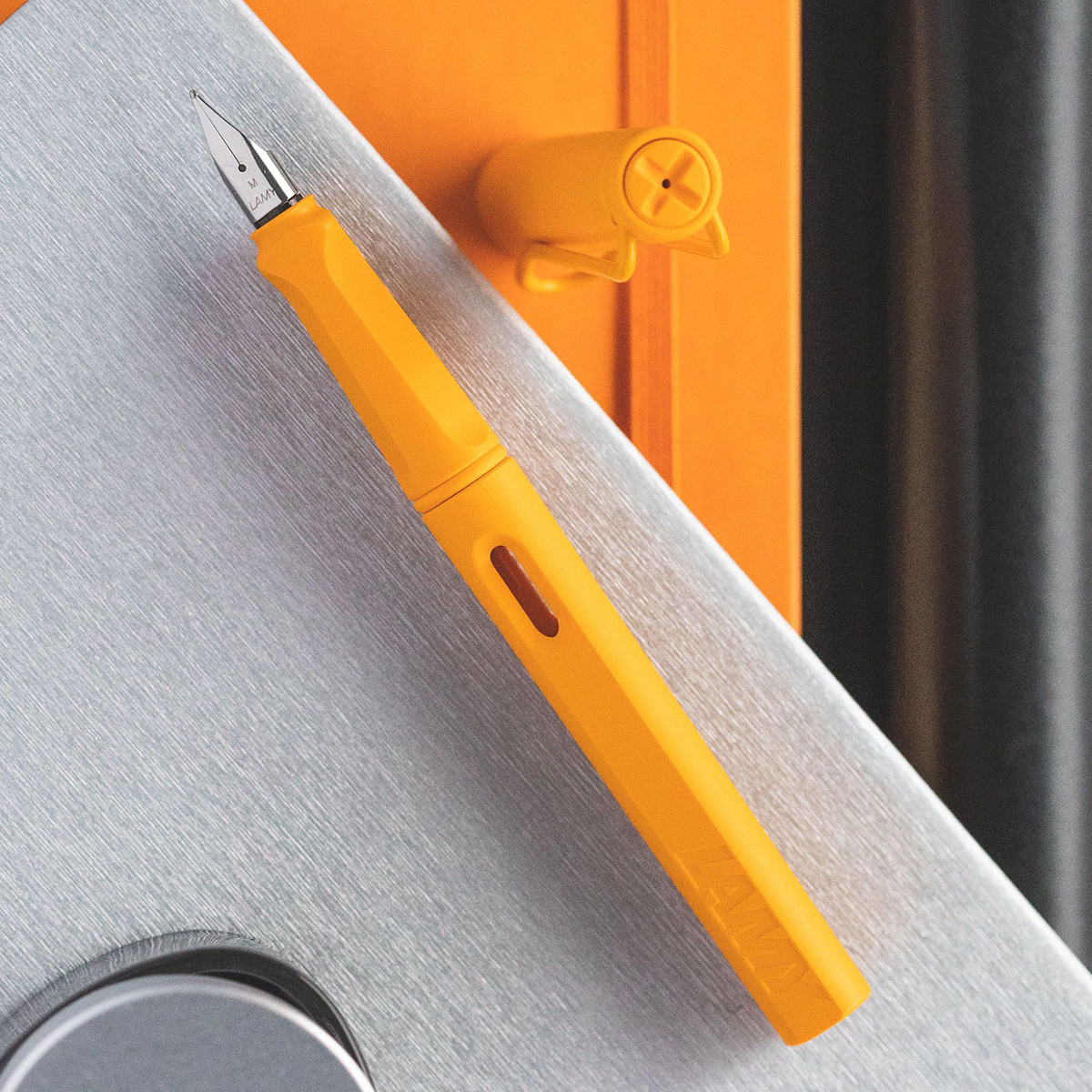 LAMY safari fountain pen candy mango 2020 limited edition