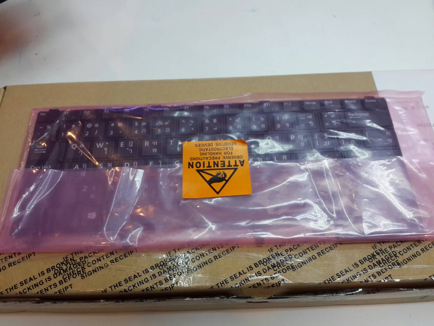 Keyboard Dell Latitude E5420 รับประกันศูนย์ Dell