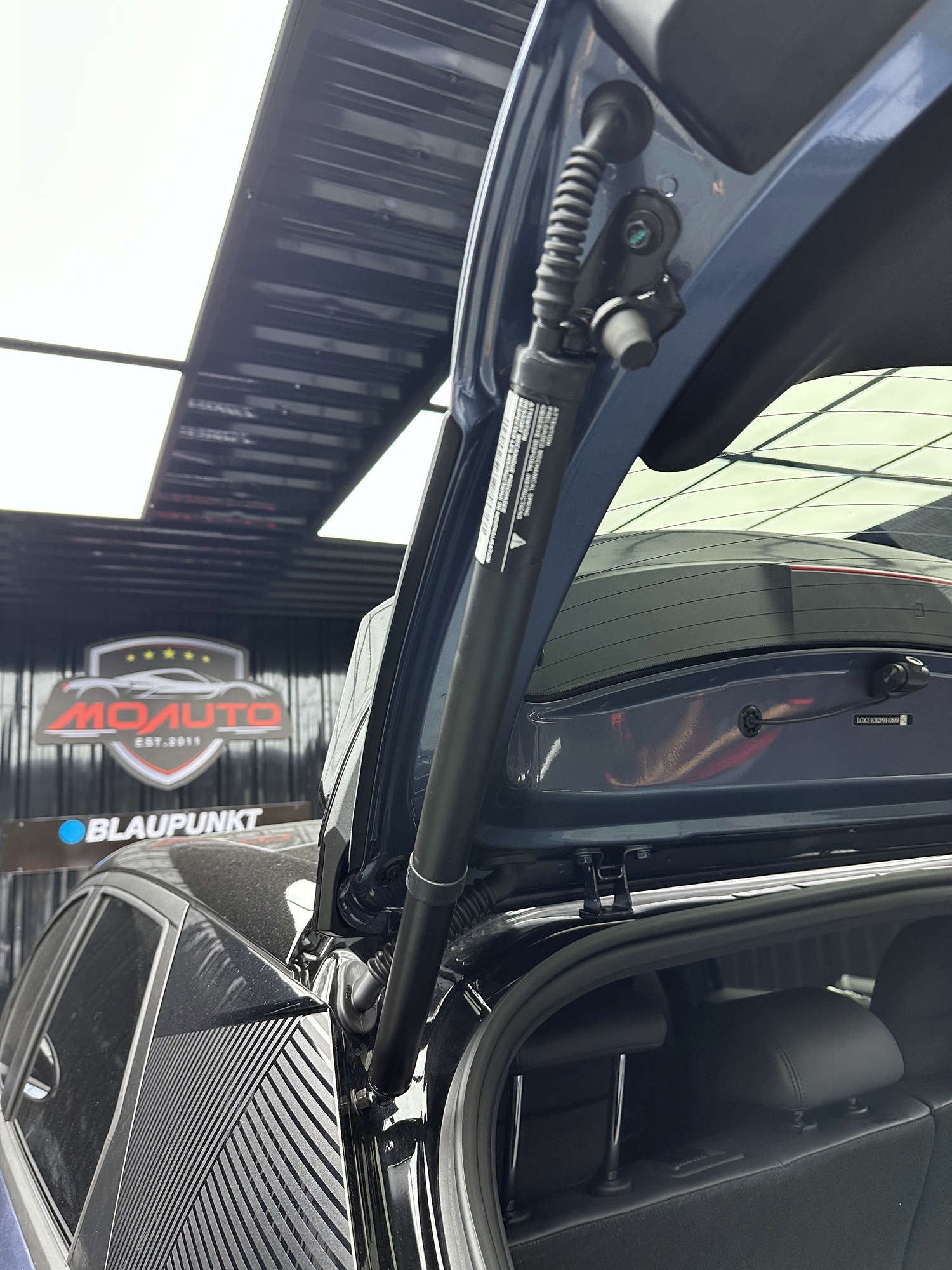 โช้คฝากระโปรงท้ายไฟฟ้า AUTO BYD DOLPHIN