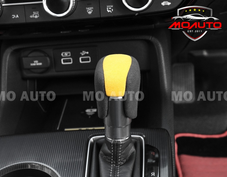 หนังครอบหัวเกียร์ CIVIC FE