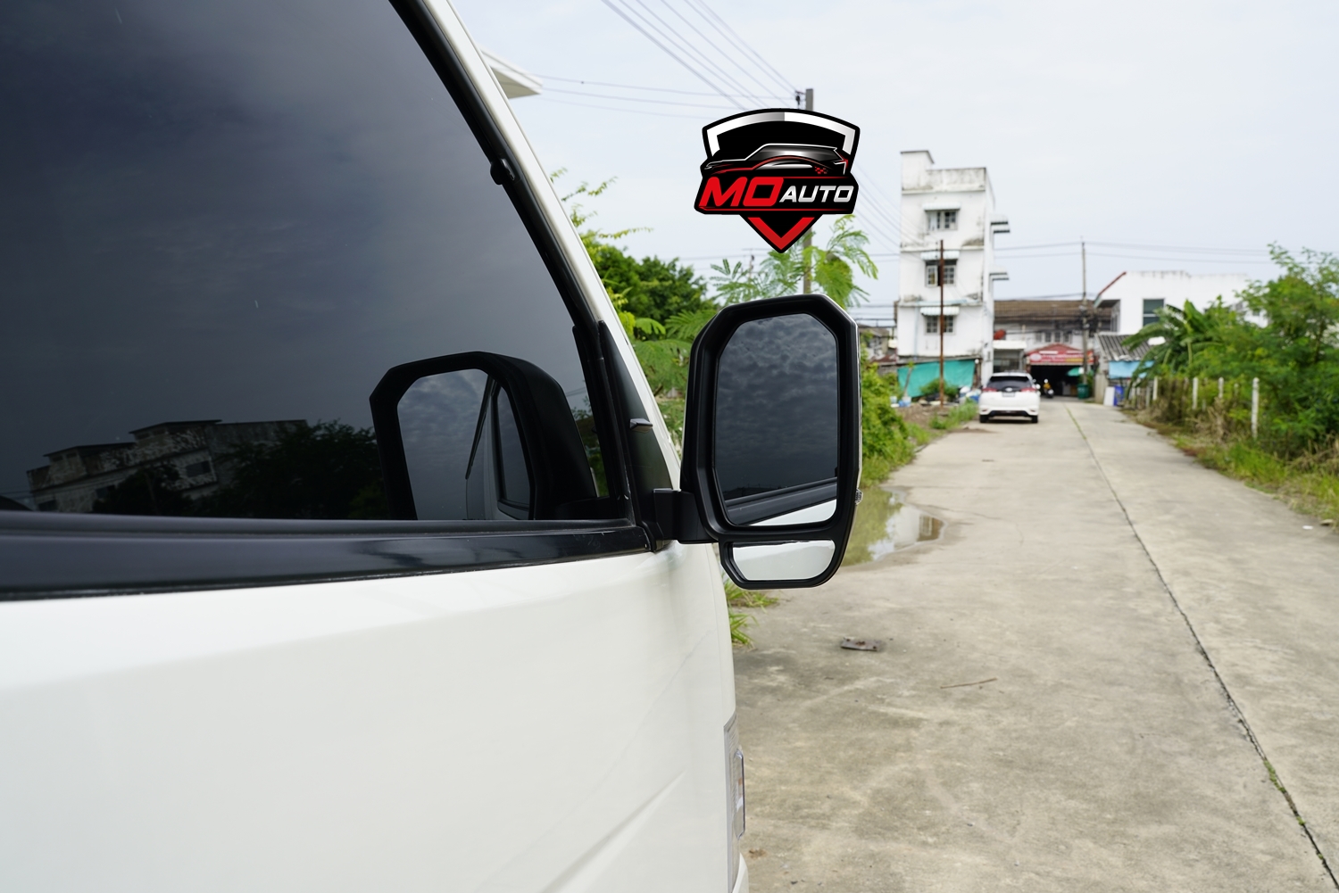 กระจกมองข้างรถตู้ ทรง Majesty สำหรับ Hiace 200 / COMMUTER / VENTURY