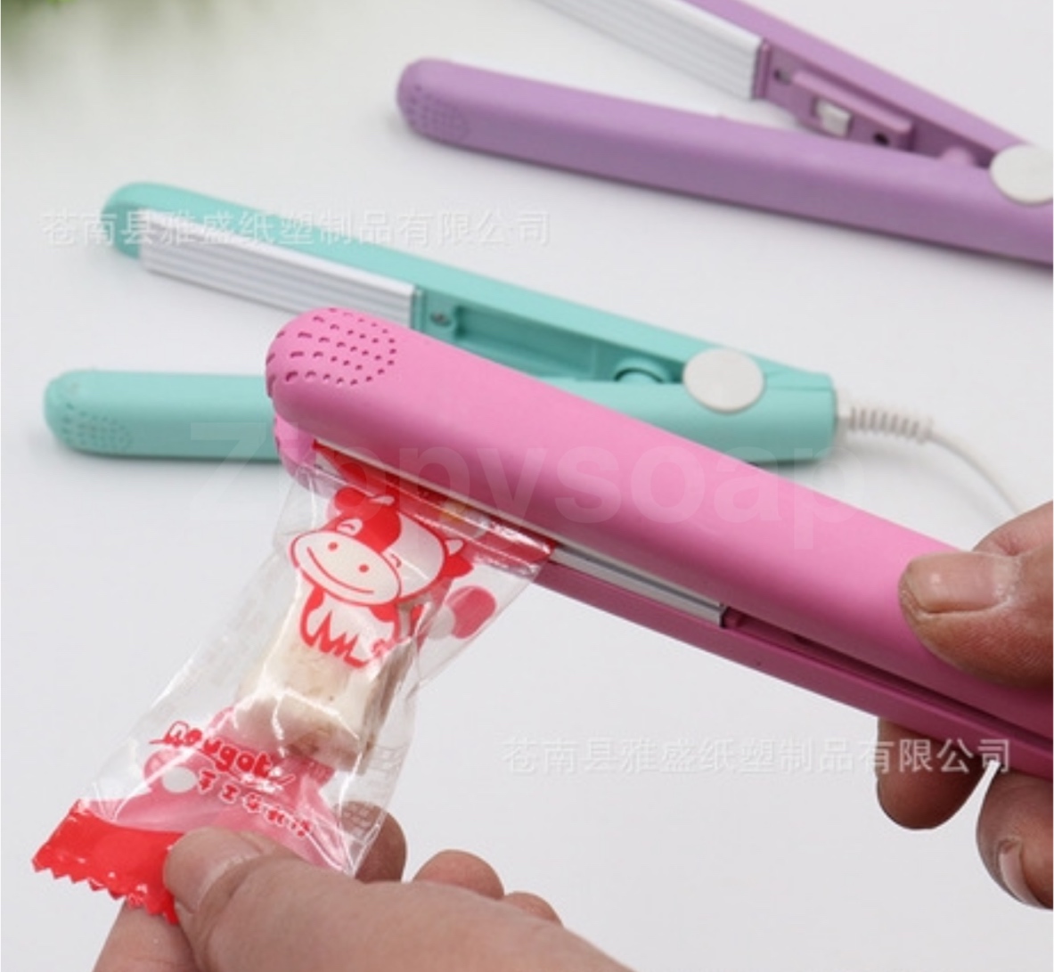 ที่หนีบถุงมือถือ 004901