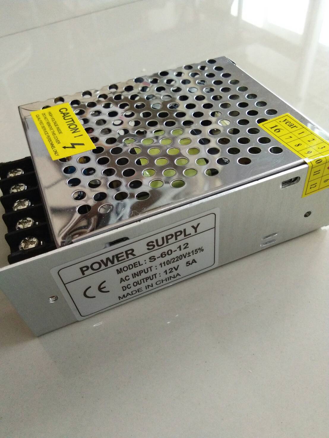 Power Supply - 12V 5A 60W
