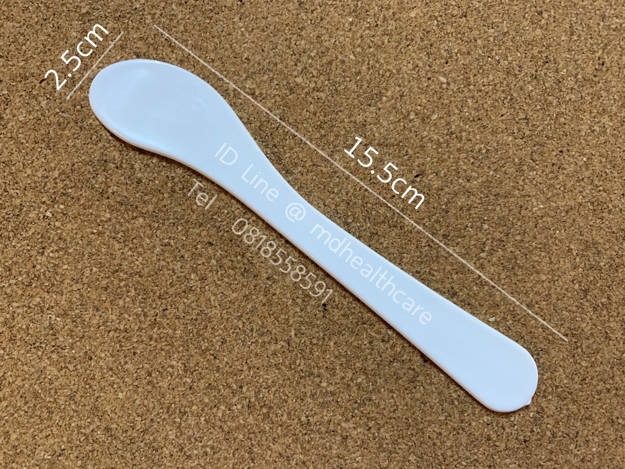 ไม้พายพลาสติก ไม้พายปาดครีม ขนาด15.5*2.5cm. (1อัน)