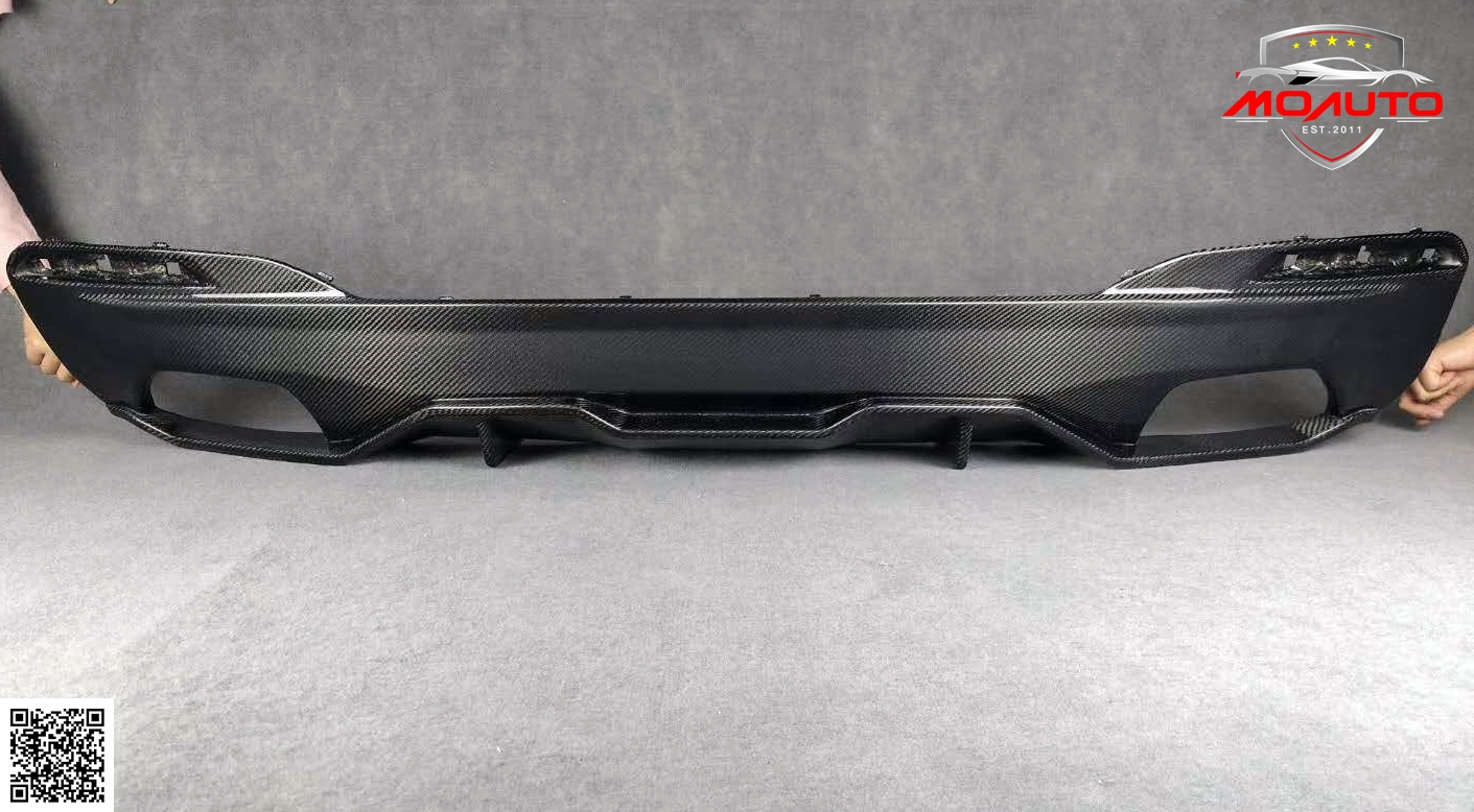 Diffuser BMW Series 5 G30 Pure Carbon ทรง MP