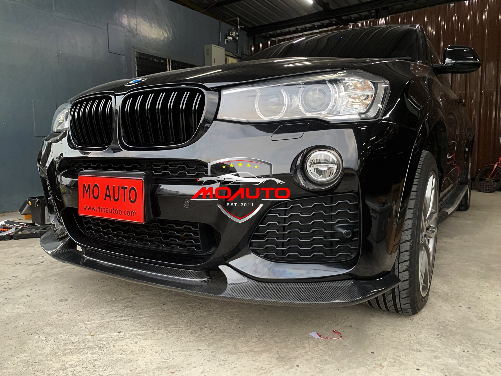 ลิ้นหน้าเพียวคาร์บอน ทรง MP X3 X4 ( F25 F26 )