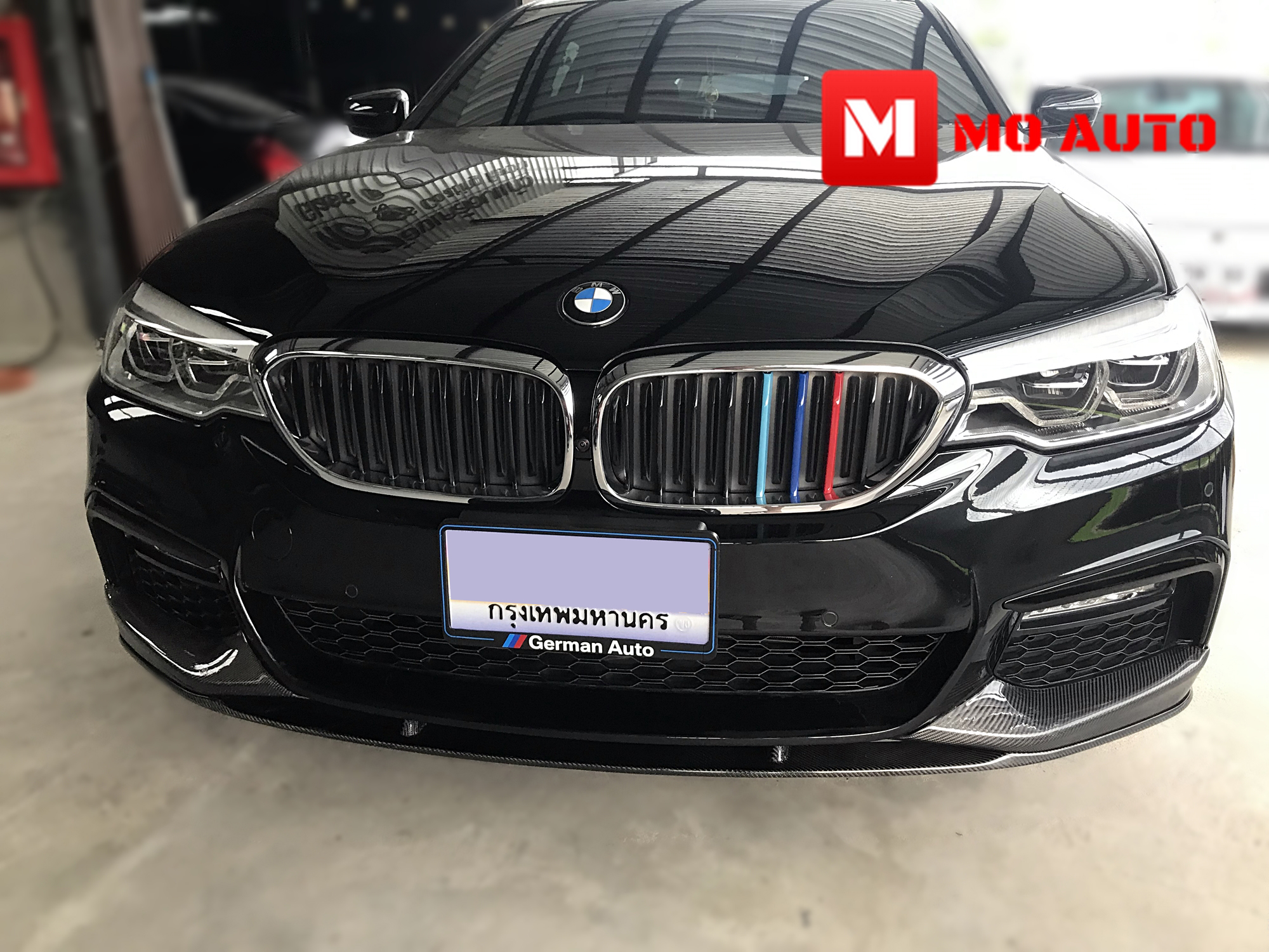 ลิ้นหน้า BMW Series 5 G30 Carbon ทรง MP