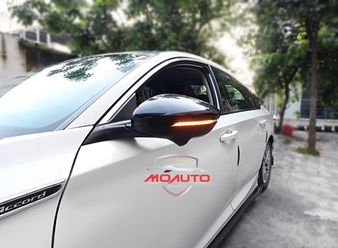 ไฟเลี้ยวกระจกมองข้างแบบวิ่ง ACCORD G10