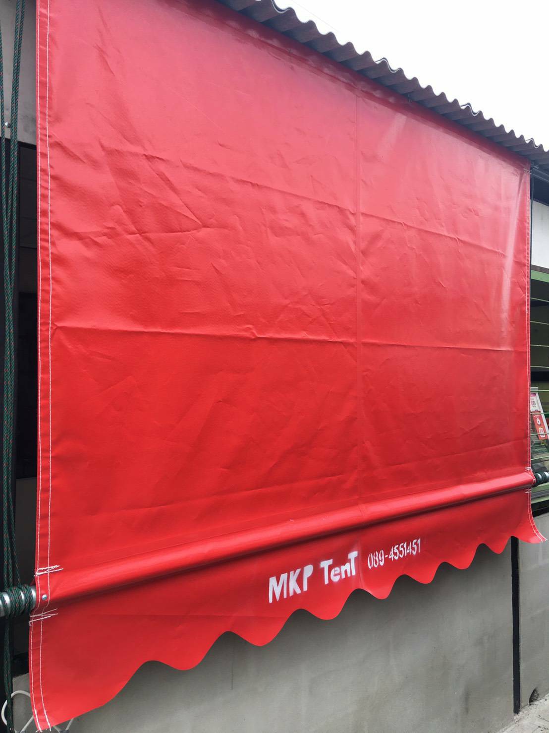 ผ้าใบชักรอก กว้าง 6เมตร สูง 5มตร (ไม่รวมเสาค้ำ) กันสาดผ้าใบ ชักรอกผ้าใบ ผ้าใบม้วนขึ้นลง ผ้าใบม้วนเก็บได้ ผ้าใบตลาดนัด มีทุกสี 6m x 5m