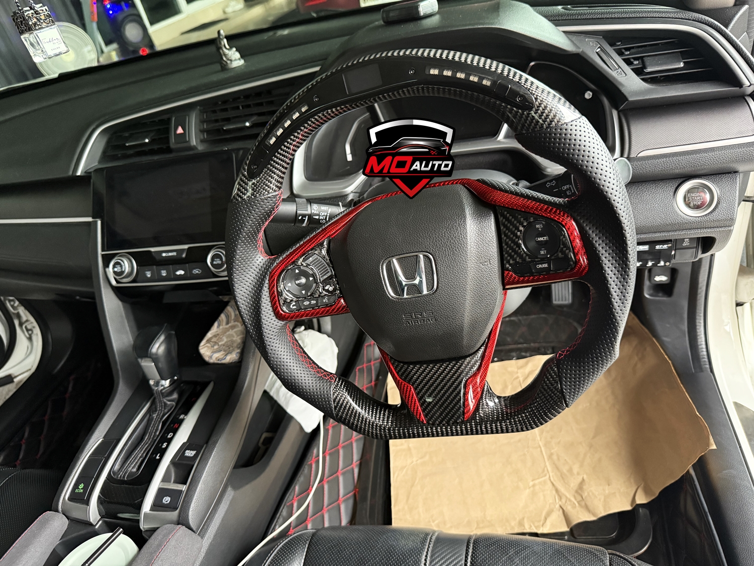 พวงมาลัย LED คาร์บอนแท้ พร้อมหน้าจอแสดงผล CIVIC FC / FK