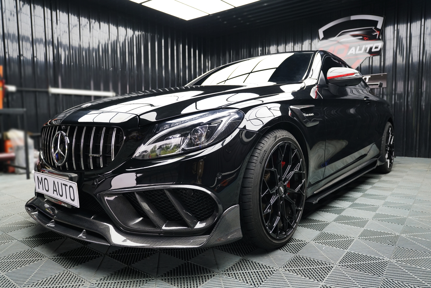ลิ้นข้างเพียวคาร์บอน M STYLE สำหรับ C-Coupe