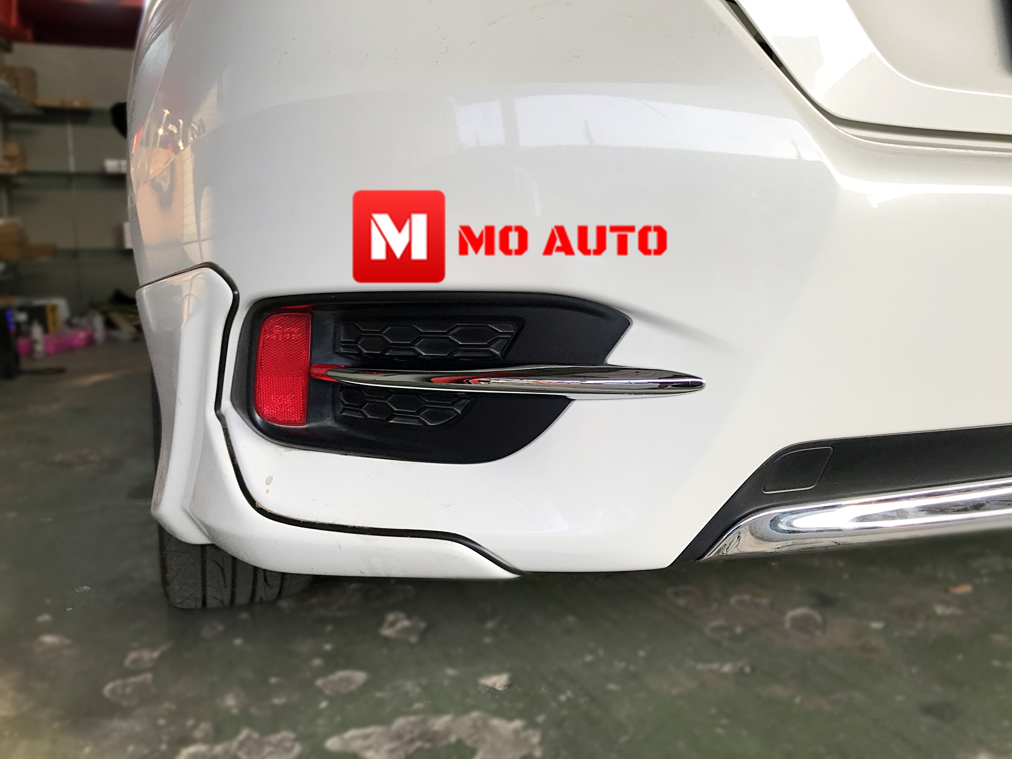 คิ้วฝาครอบไฟตัดหมอกโครเมียมหน้า หลัง CIVIC FC