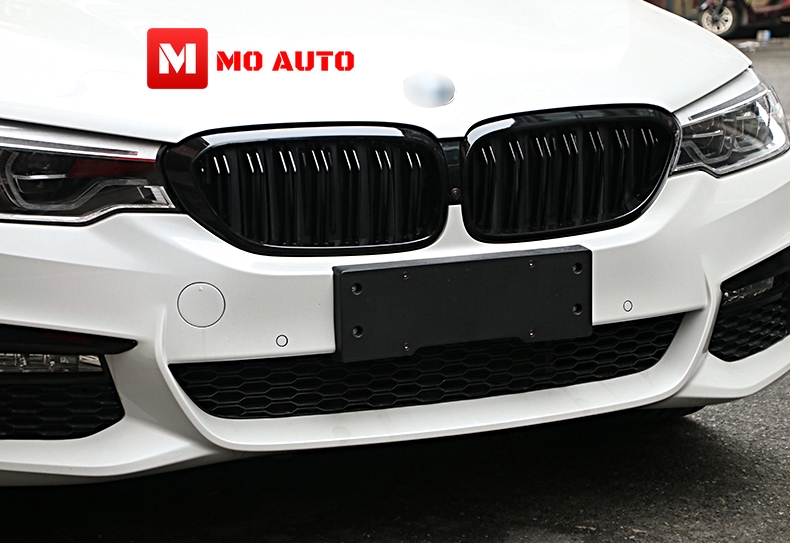 กระจังหน้า ทรง M5 ซี่คู่ ดำเงา BMW G30