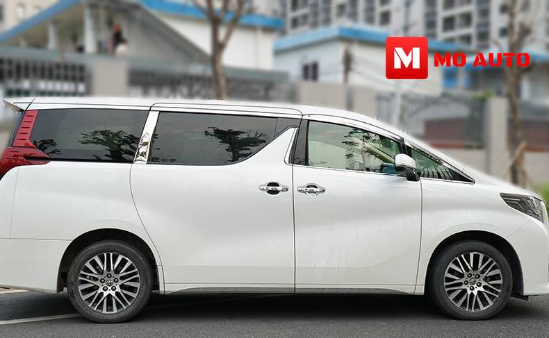 คิ้วกันสาดประตูคู่หน้า โครเมียม ALPHARD / VELLFIRE MC