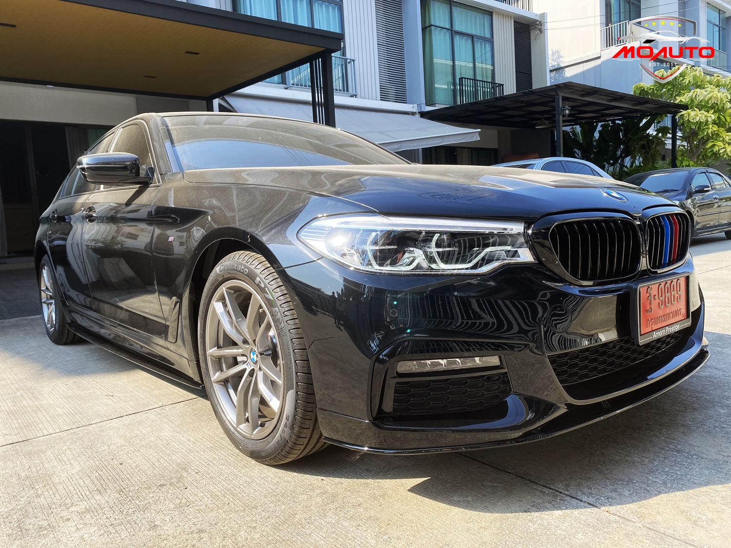 ลิ้นหน้า BMW Series 5 G30 ดำเงา ทรง MP