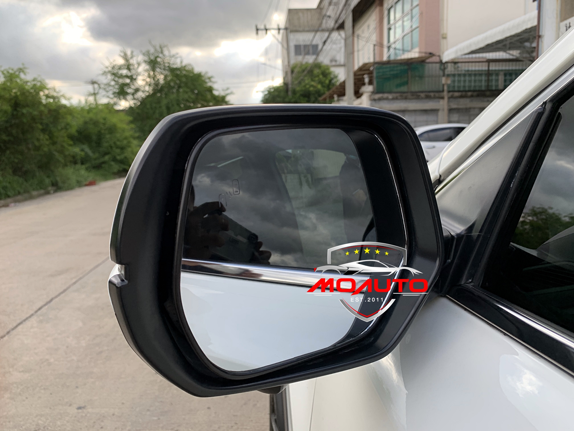 ชุดระบบช่วยเตือนมุมอับสายตาที่กระจกมองข้าง V1 (Blind Spot Monitor) CR-V G5