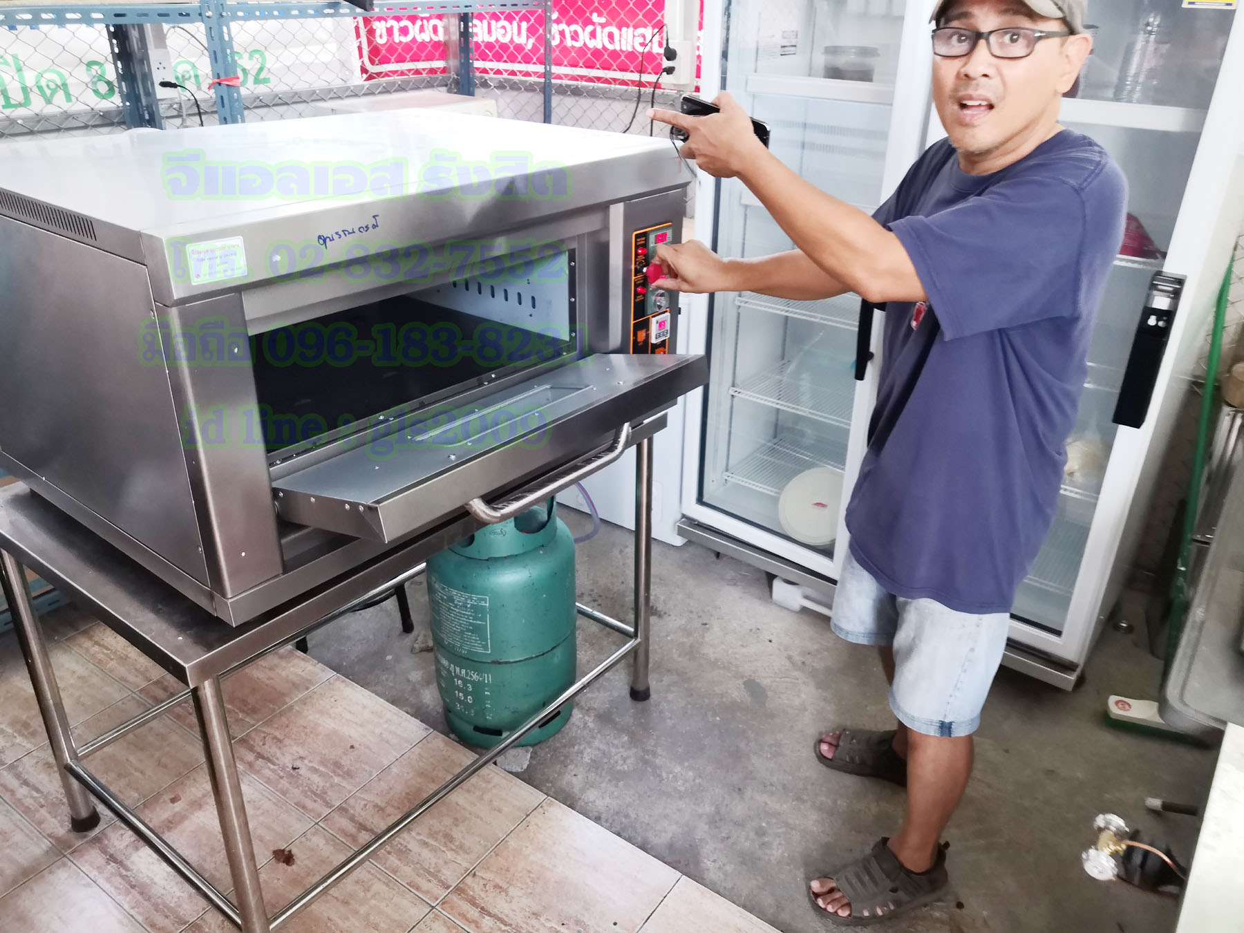 เตาอบขนมแก๊สควบคุมด้วยไฟฟ้า1ถาดใหญ่