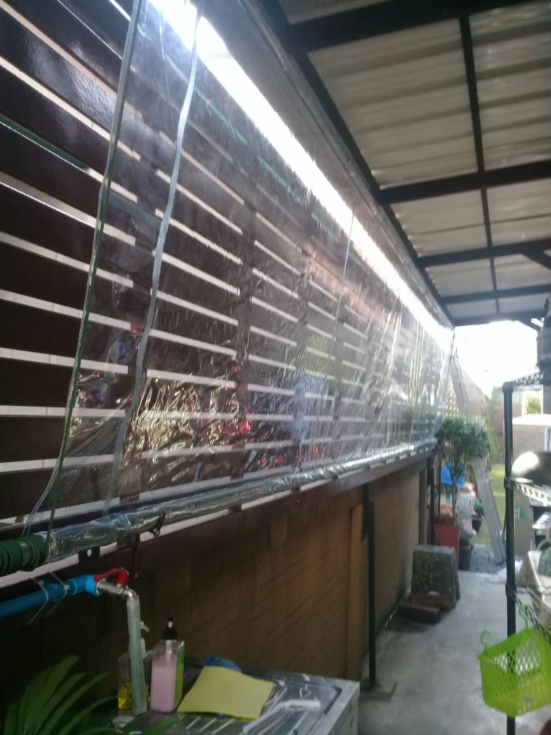 ผ้าใบชักรอก กว้าง 6เมตร สูง 5มตร (ไม่รวมเสาค้ำ) กันสาดผ้าใบ ชักรอกผ้าใบ ผ้าใบม้วนขึ้นลง ผ้าใบม้วนเก็บได้ ผ้าใบตลาดนัด มีทุกสี 6m x 5m