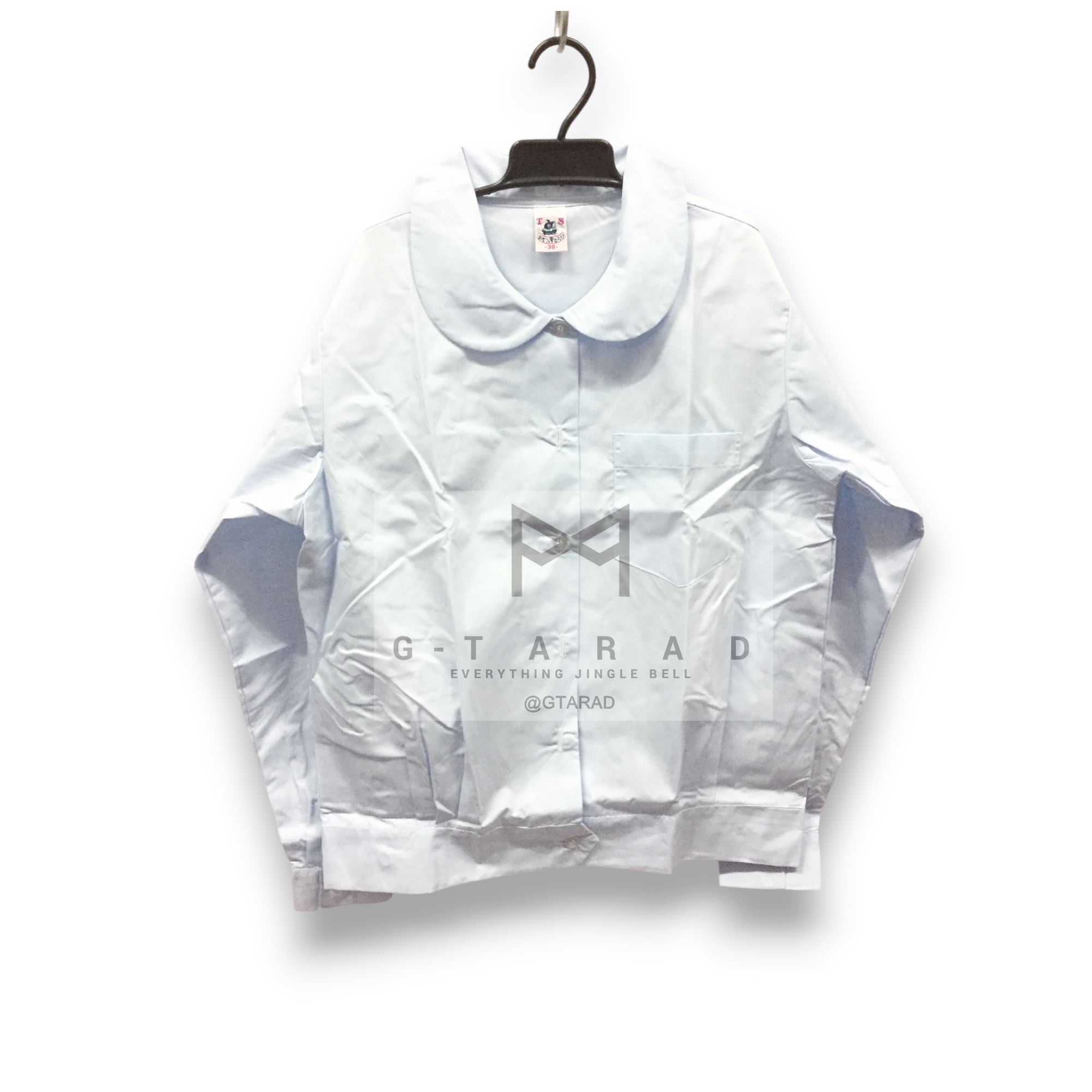 เสื้อนักเรียนตราเรือใบ คอบัวแขนยาว เอวจั๊ม กระเป๋าบน