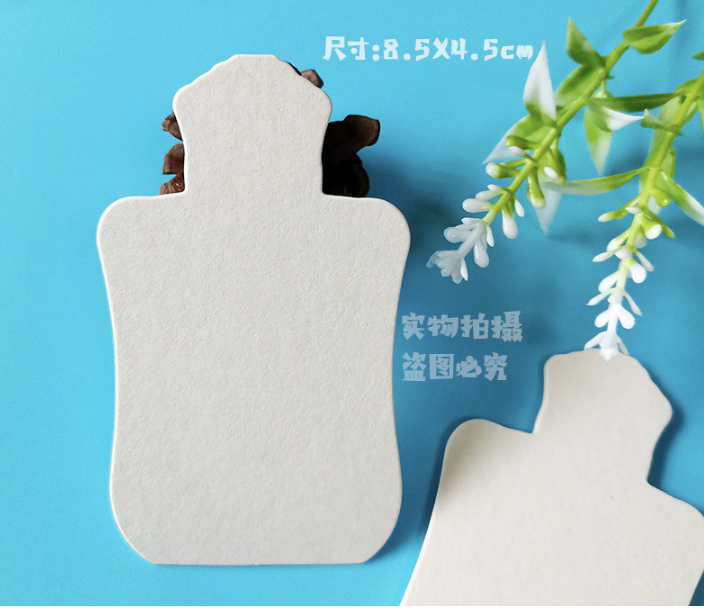 กระดาษเทสน้ำหอม ขวด 5*8.5 cm 50 ชิ้น 005045