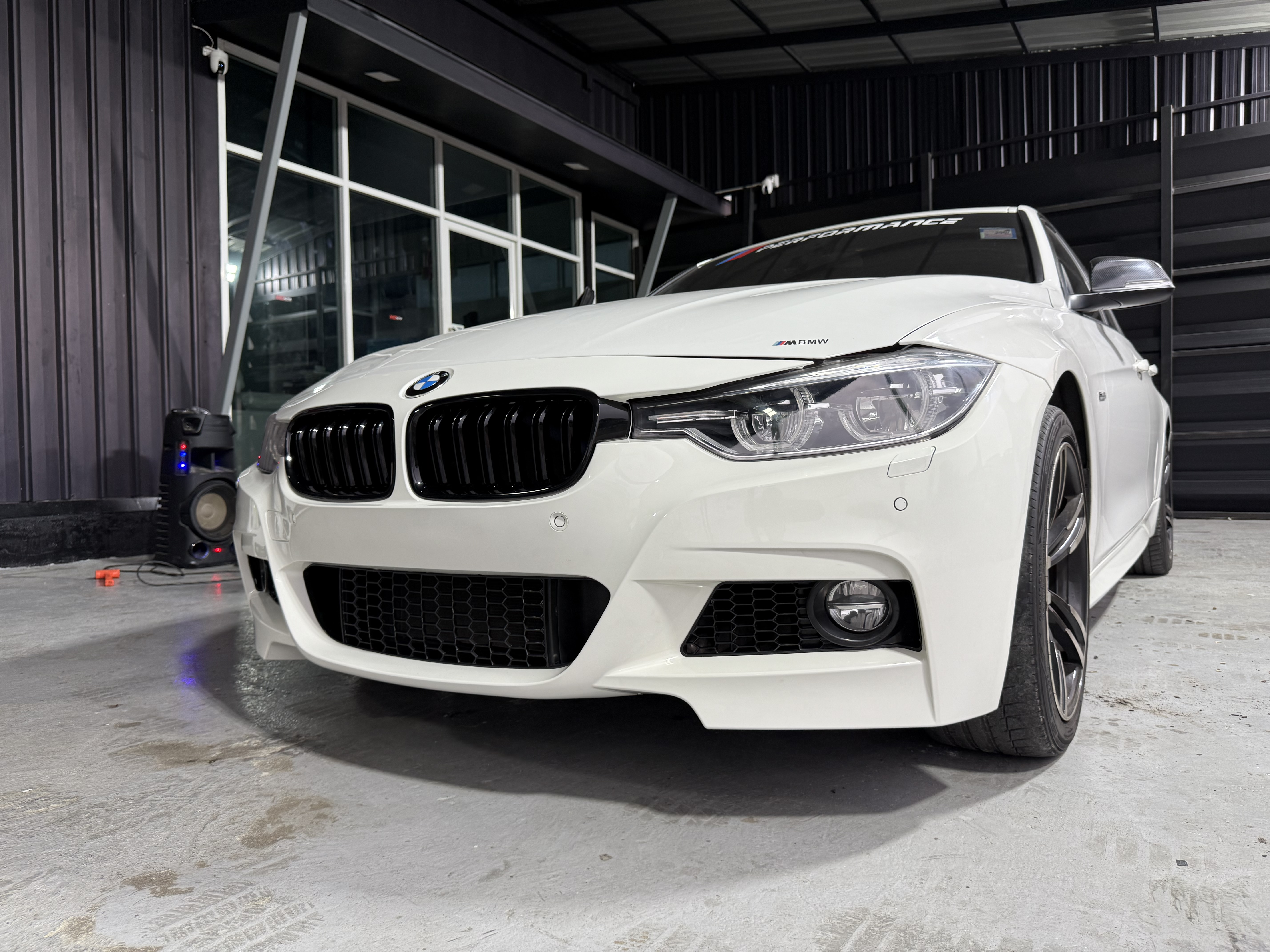 ชุดแต่งรอบคัน M SPORT สำหรับ BMW F30