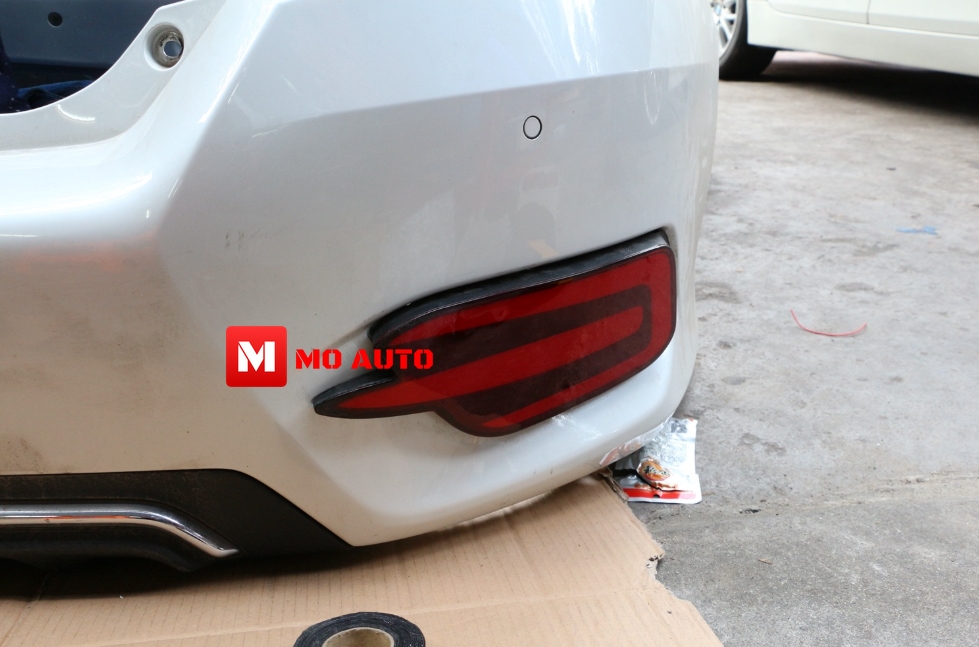 ไฟเบรคกันชนหลัง LED V1 CIVIC FC 2106 - 2021