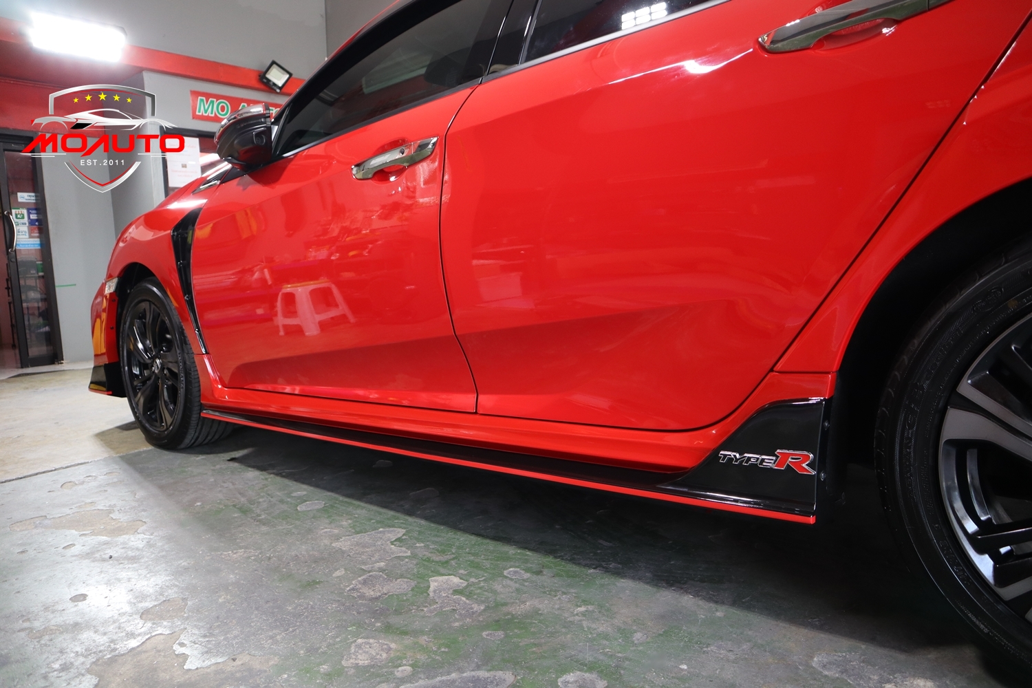 ชุดแต่ง TYPE-R CIVIC FK Hatchback แบบสวมทับ