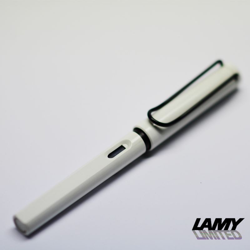 Lamy Safari Alpine White (old color)