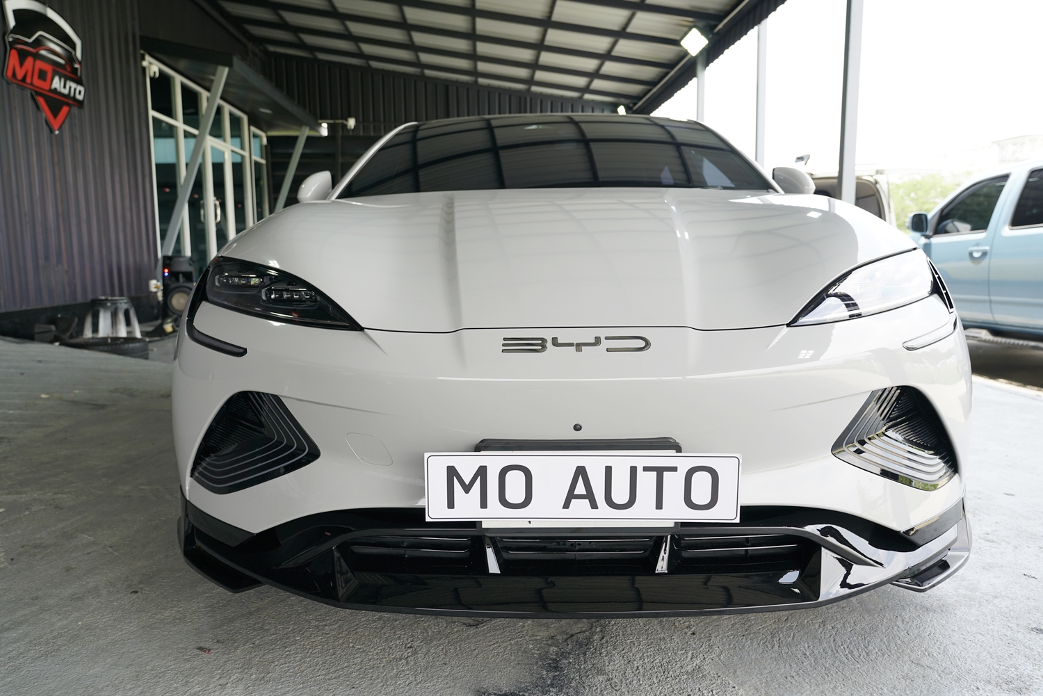 ลิ้นหน้าดำเงา BYD SEAL ทรง M SPORT