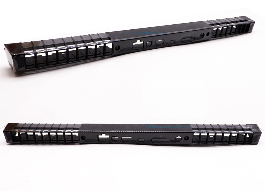 Rear Hinge Cover Dell Alienware 17 R5 แท้ ฝาครอบระบายอากาศ Dell Alienware 17 R5 แท้ ตรงรุ่น รับประกันศูนย์ Dell Thailand