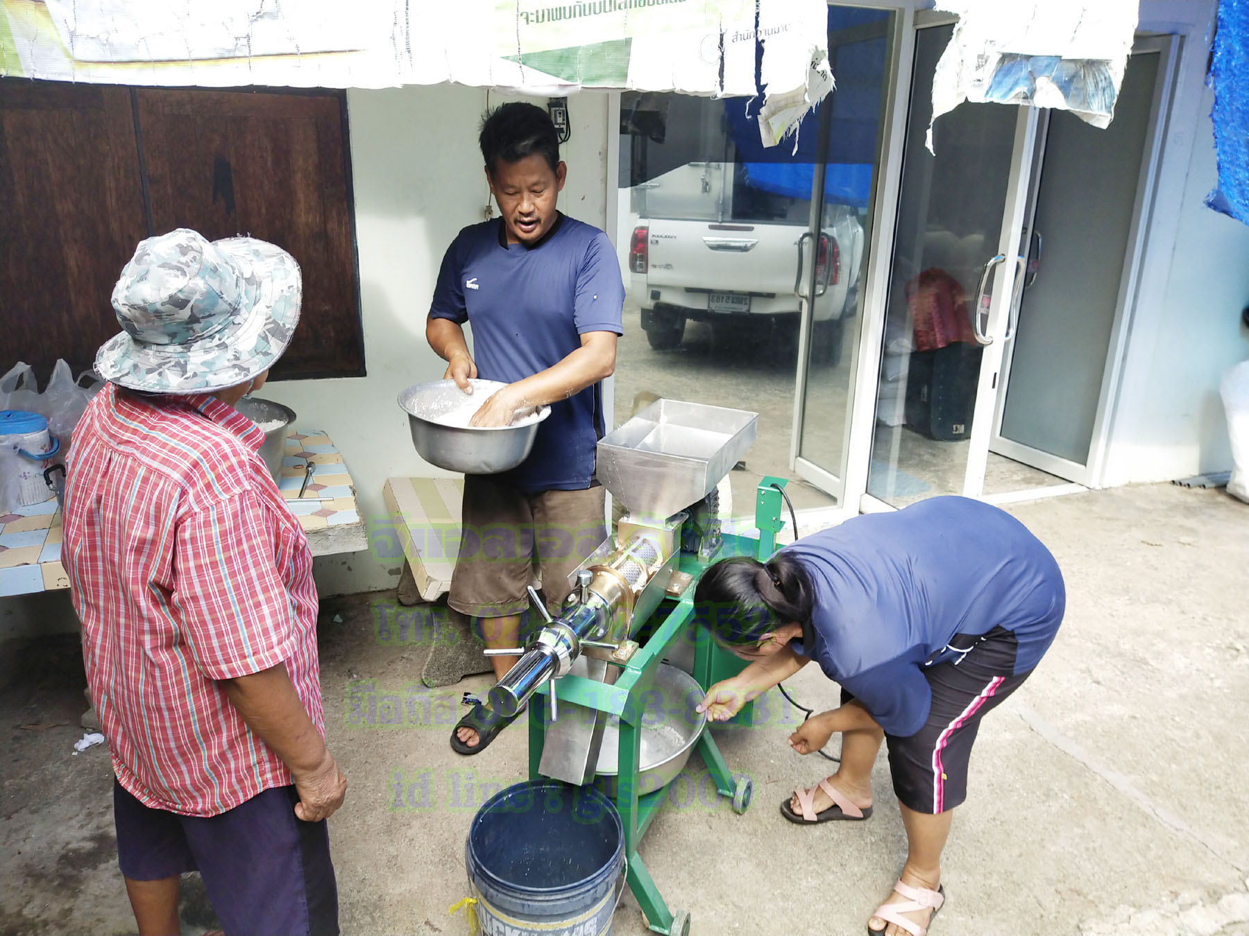 เครื่องคั้นกะทิทองเหลือง4น๊อต