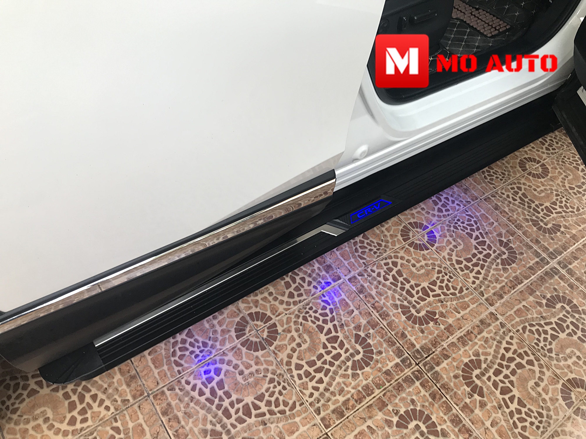 บันไดข้าง Sport LED CR-V