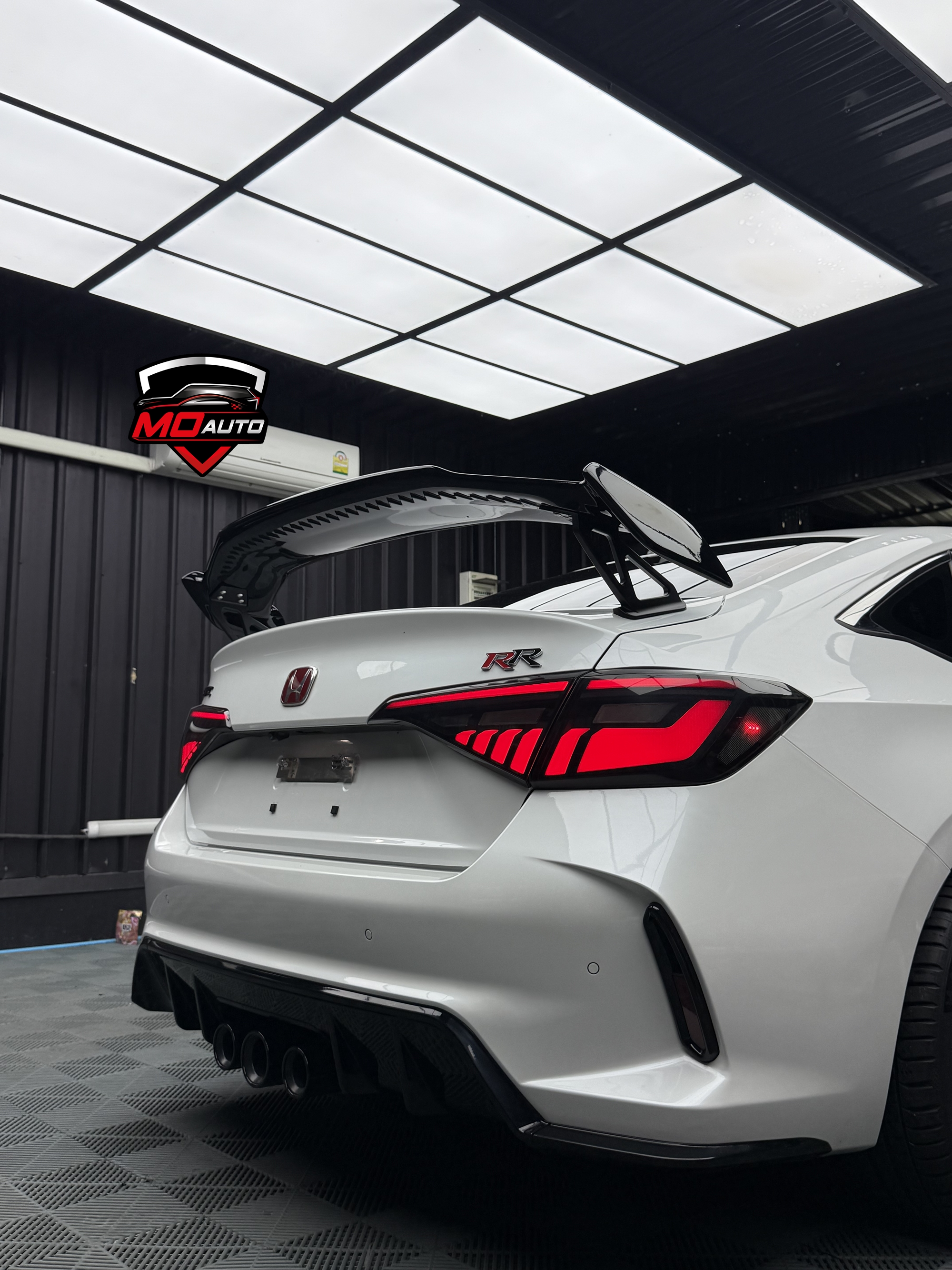 สปอยเลอร์ TYPE-R M-SPORT ดำเงา สำหรับ CIVIC FE