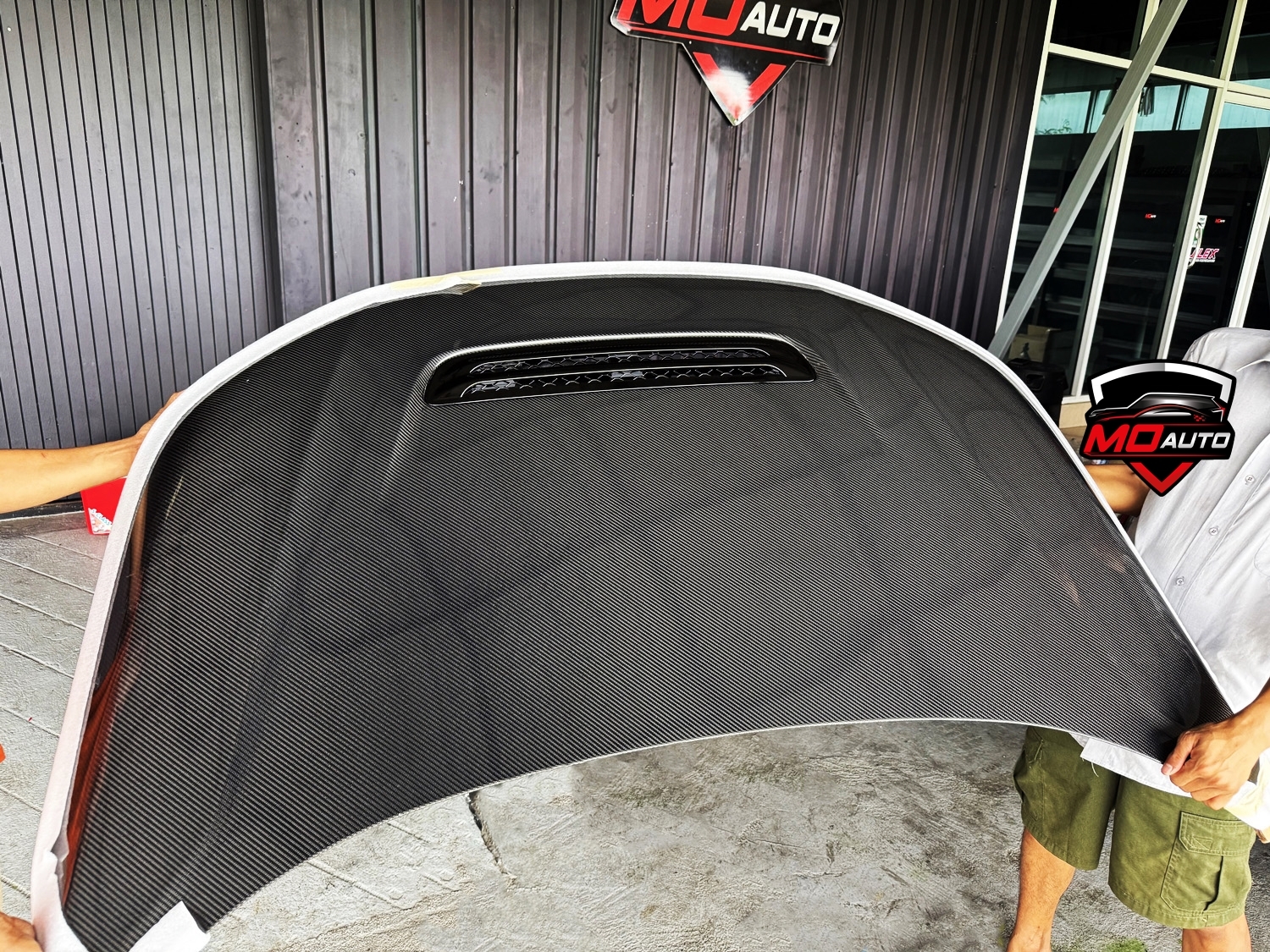 ฝากระโปรงหน้า PURE CARBON TYPE-R FL5 สำหรับ CIVIC FE