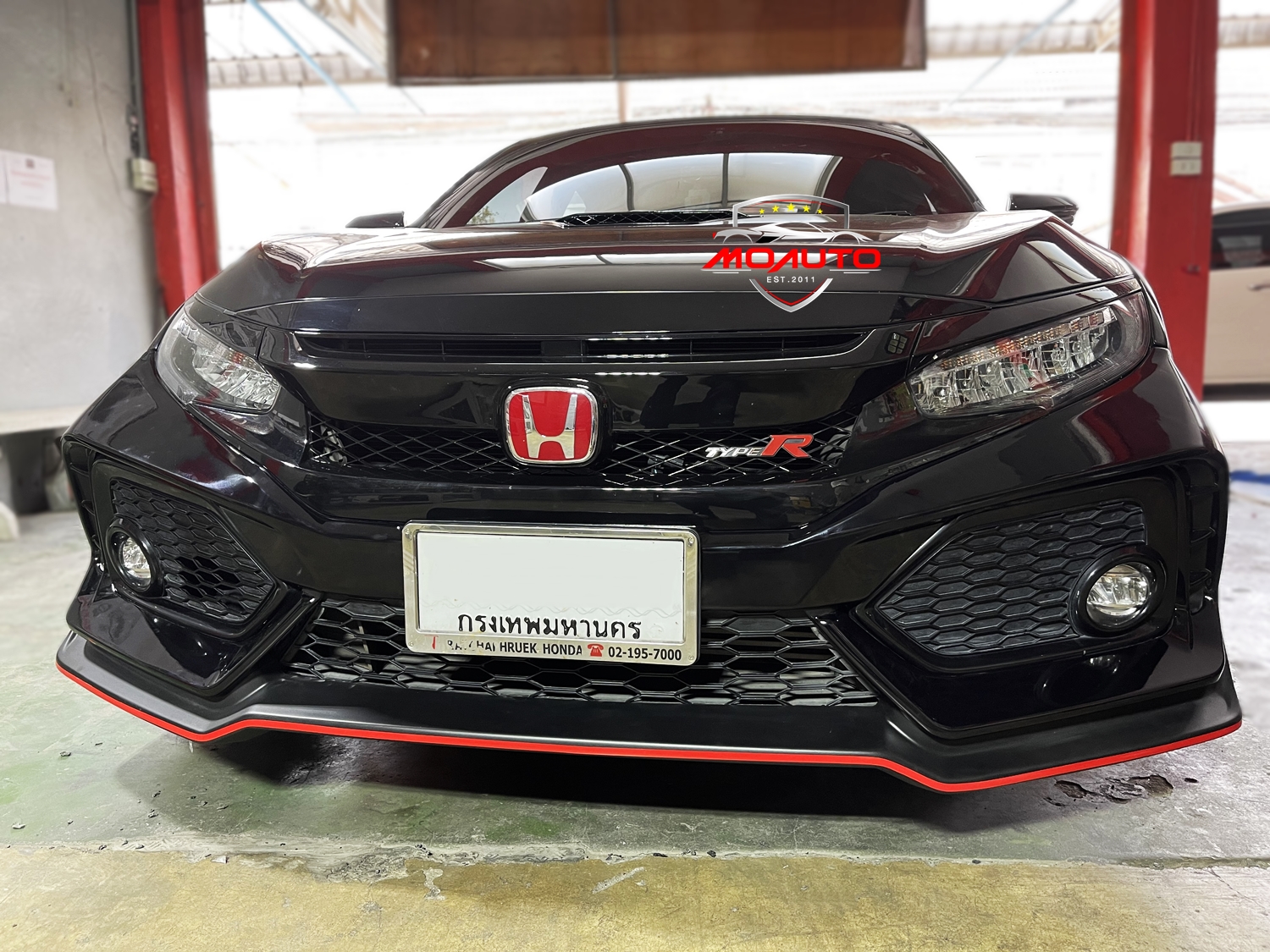 กระจังหน้าทรง TYPE-R สำหรับ CIVIC FC / FK 2016-2018 เท่านั้น