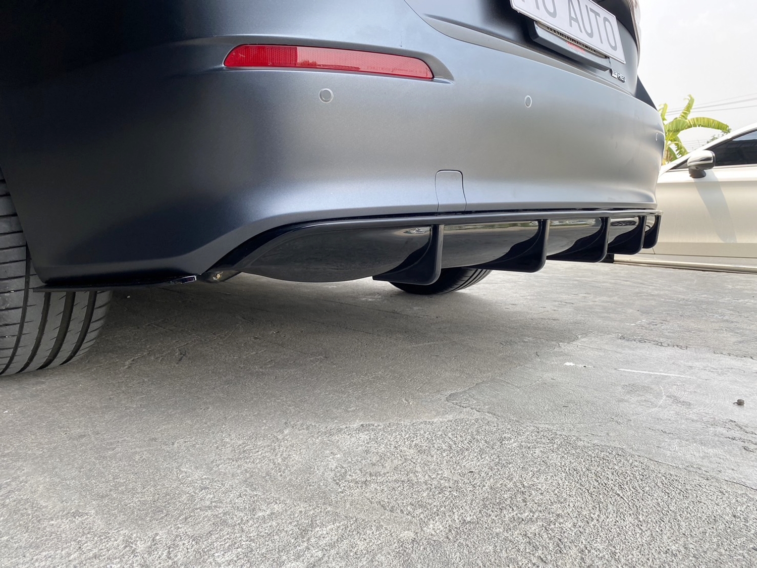 ดิฟหลัง M-SPORT ดำเงา V2 CIVIC FE