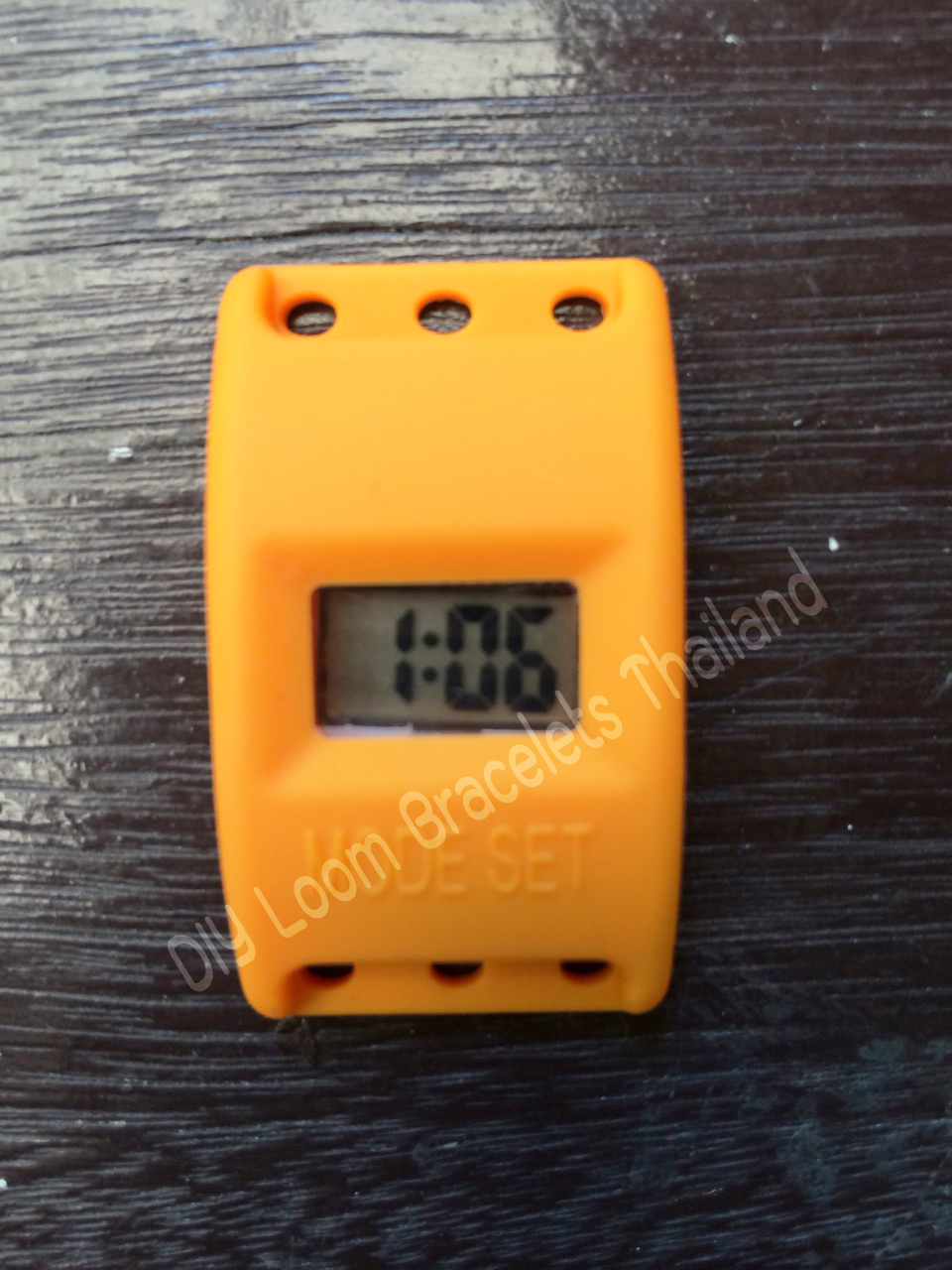 Watch Orange (ตัวเรือนนาฬิกาข้อมือสีส้ม แบบ ดิจิตอล สำหรับ ยางถักLoom Bands)